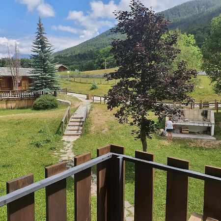 Studio 4 A 5 Personnes Saint Jean Montclar Монклар Екстериор снимка