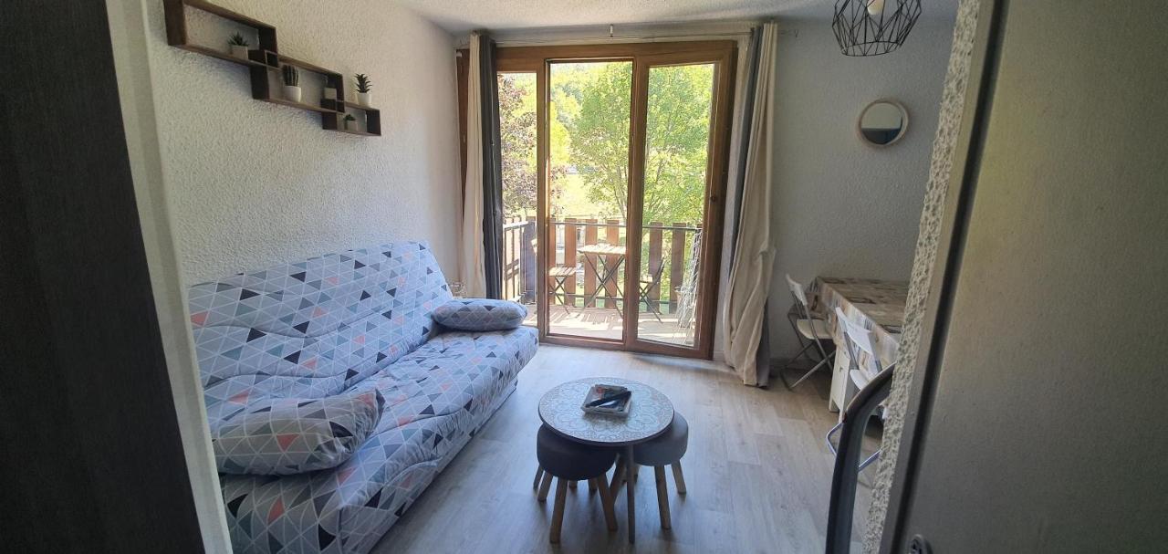 Studio 4 A 5 Personnes Saint Jean Montclar Монклар Екстериор снимка